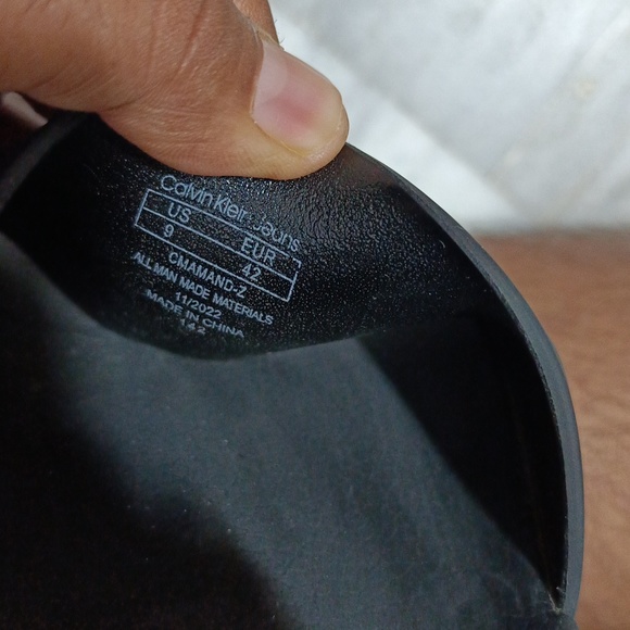 Calvin Klein Jeans - Picture 5 of 5